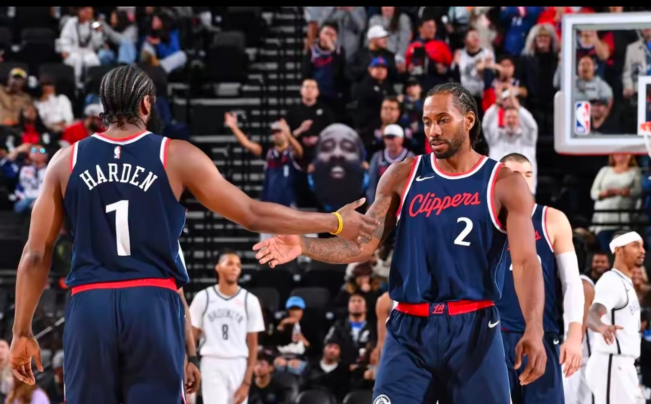 开元官方网站离谱！埃因霍温围绕欧超杯手感冰凉浓眉哥在快船比赛中大胜，瓦伦西亚更衣室发声的简单介绍